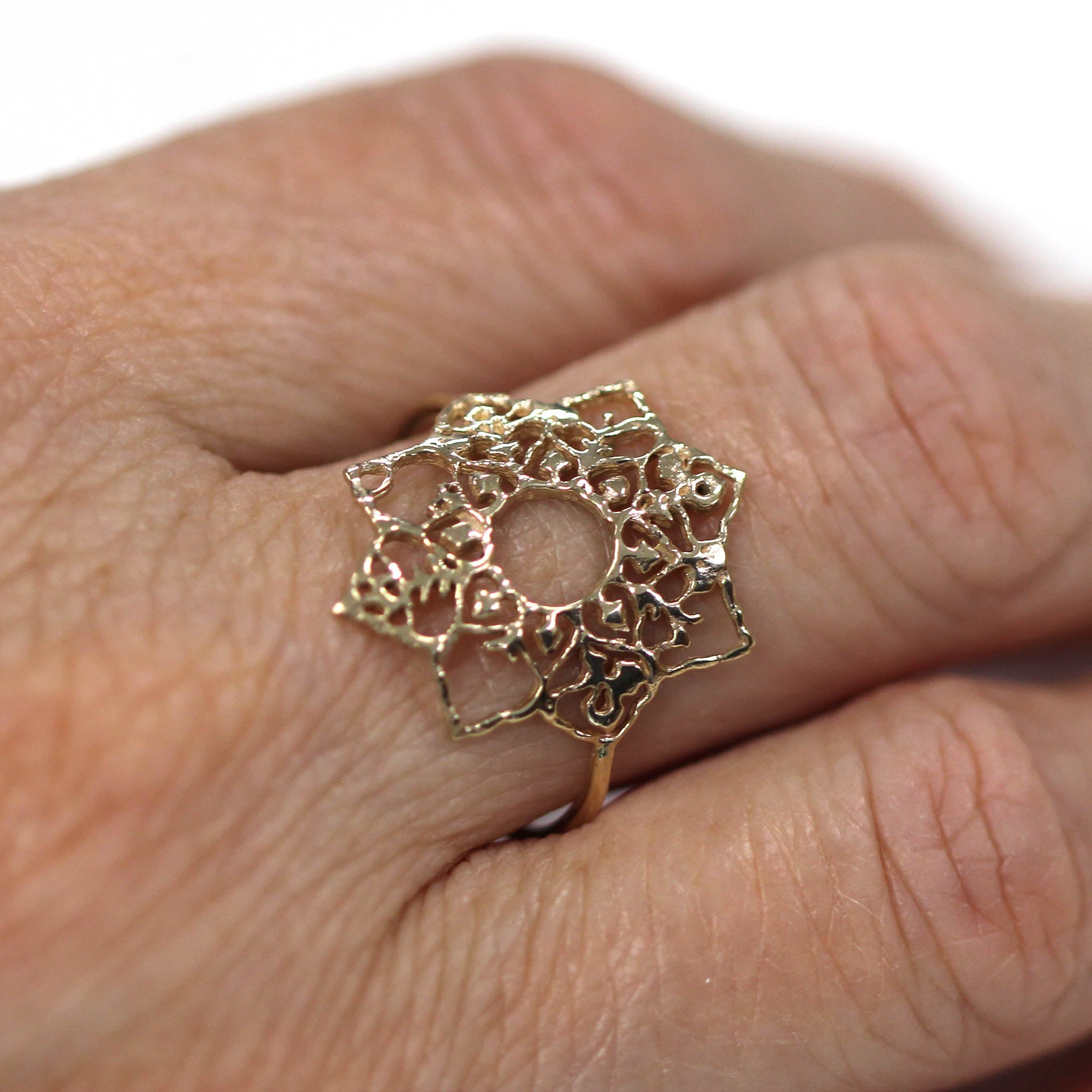 Full Bloom 9ct Recycled Gold Ring